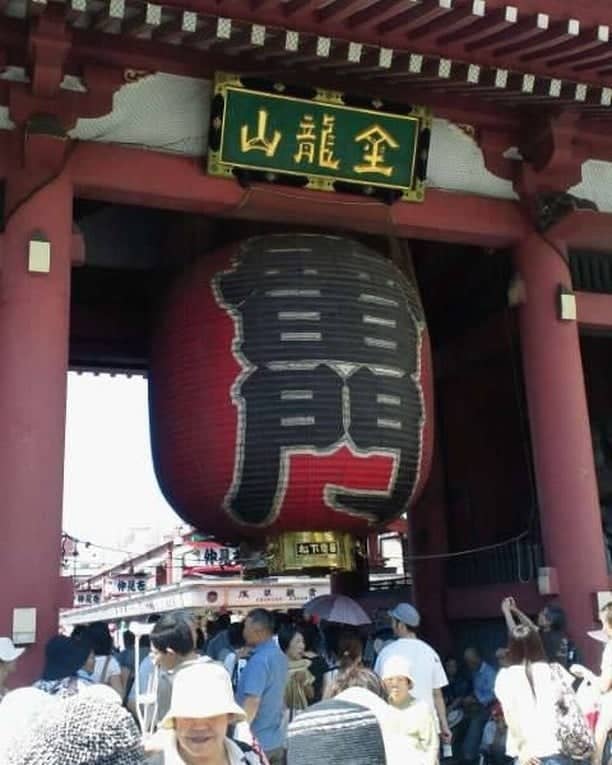 東京・浅草 浅草寺の山門 雷門 - Tokyo, Asakusa Senso-ji Temple gate Kaminarimon　#東京 #浅草 #浅草寺 #雷門 #旅行 #観光 #Tokyo #asakusa #SensojiTemple #Kaminarimon #Travel #Tourism